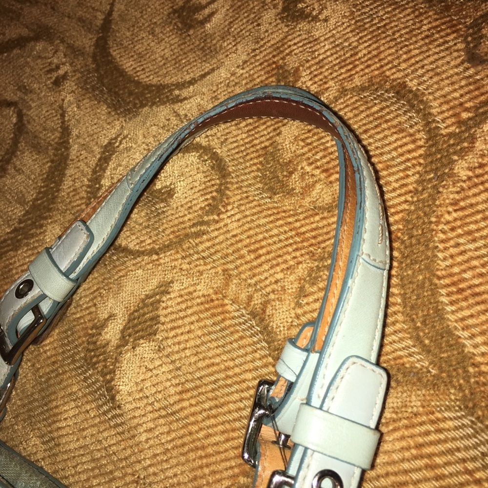 Authentic Coach - Picture 7 of 13